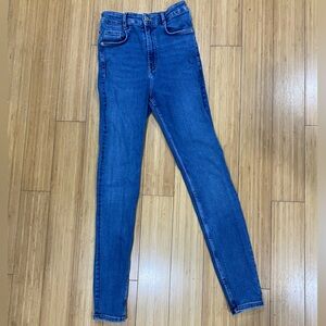 Zara Jeans